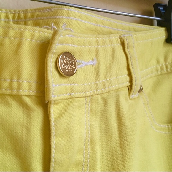 ☀️CACHE  yellow denim skirt - Picture 2 of 8